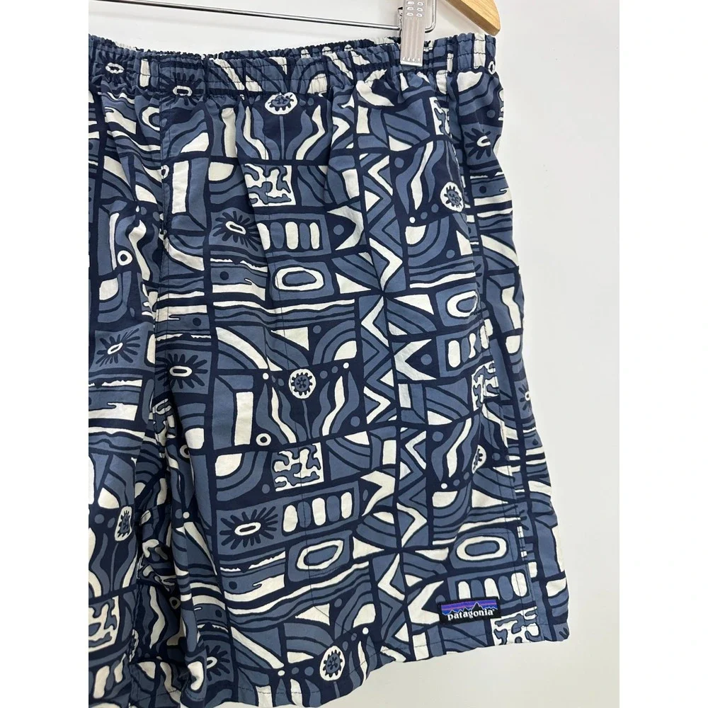 Patagonia Baggies Longs Men's Large New Visions Navy Print Shorts Drawstring - Picture 5 of 16